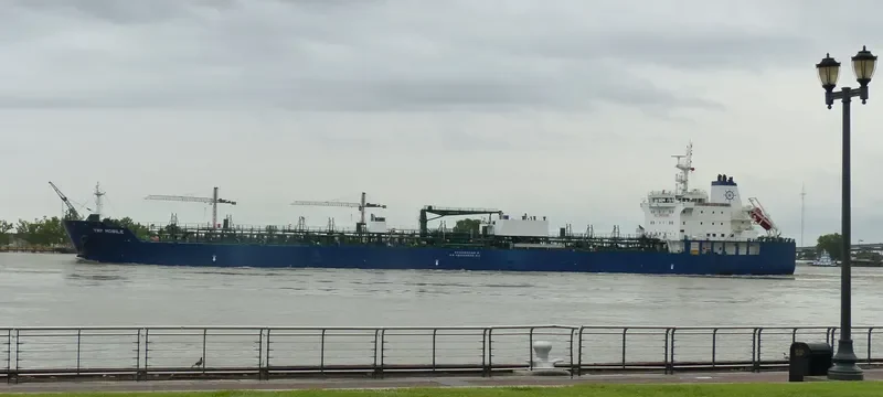 TRF MOBILE Tanker IMO 9732802 photo 3