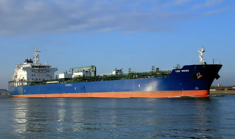 TRF MOSS Tanker IMO 9732826 photo 4