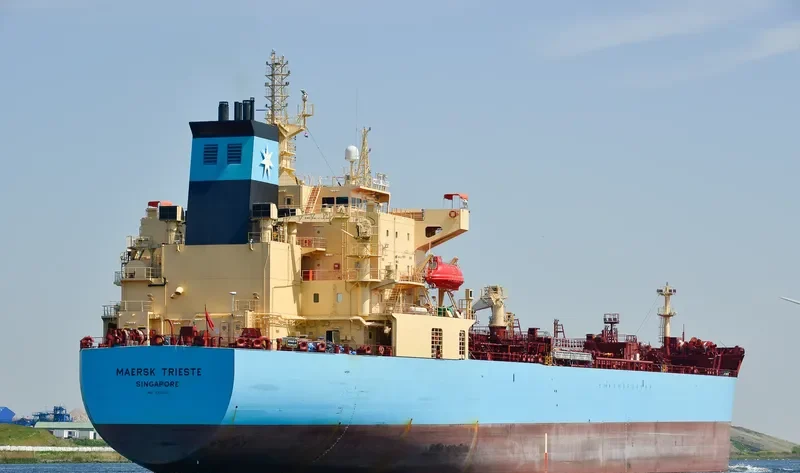 MAERSK TRIESTE Tanker IMO 9732931 photo 9