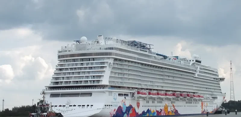 WORLD DREAM Passenger Ship IMO 9733117 photo 9
