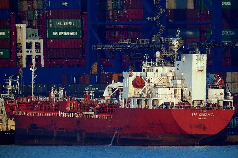 TRF KIRKENES Tanker IMO 9733351 photo 9