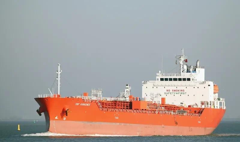 TRF KIRKENES Tanker IMO 9733351 photo 10
