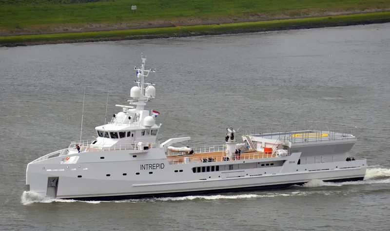 INTREPID Offshore Vessel IMO 9733583 photo 2