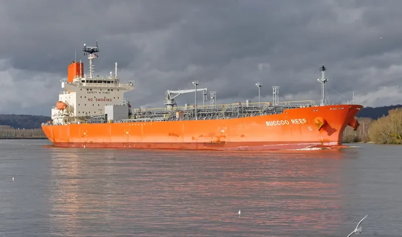 BUCCOO REEF Tanker IMO 9733674 photo 6