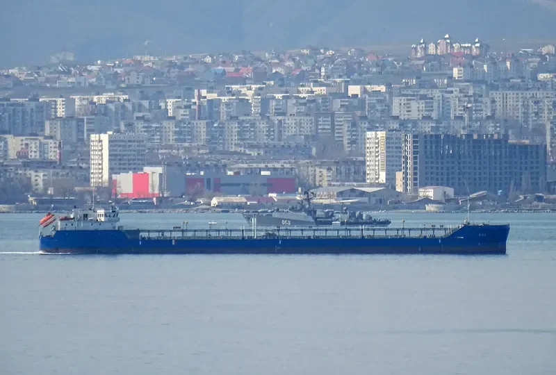 YAZ Tanker IMO 9735323