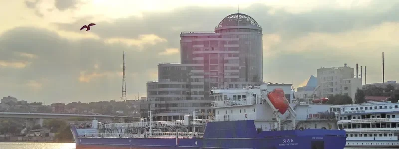 YAZ Tanker IMO 9735323 photo 7