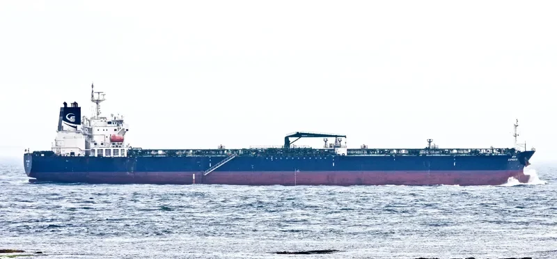 STI EXPEDITE Tanker IMO 9735593 photo 2