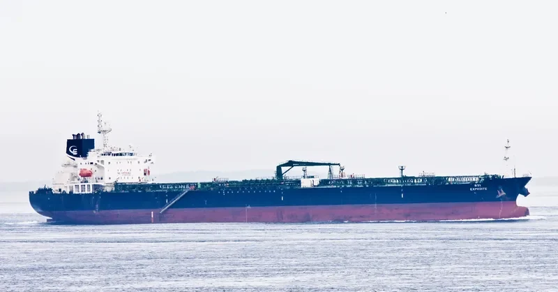 STI EXPEDITE Tanker IMO 9735593 photo 3