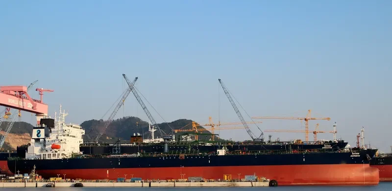 STI EXPEDITE Tanker IMO 9735593 photo 5