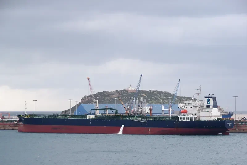 STI EXPEDITE Tanker IMO 9735593 photo 8