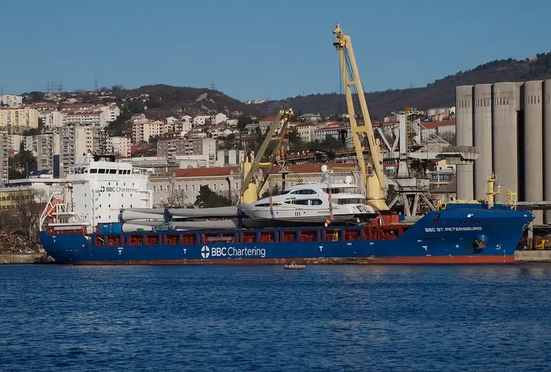 BBC ST.PETERSBURG General Cargo IMO 9736200 photo 10