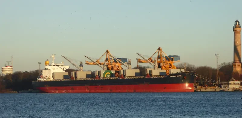 LOWLANDS AMSTEL Bulk Carrier IMO 9738947 photo 6