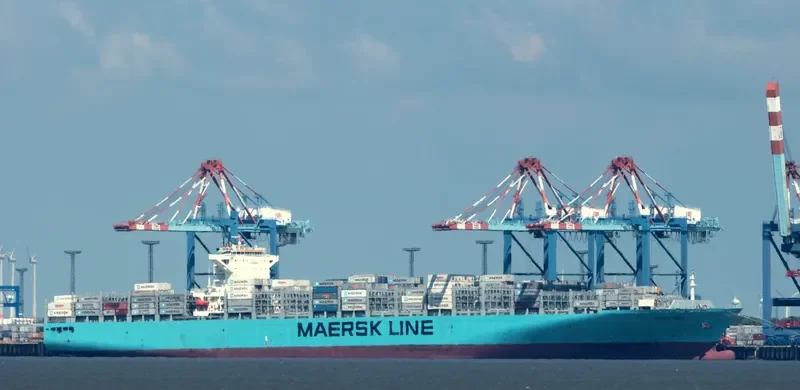 MAERSK GENOA Container Ship IMO 9739680 photo 6