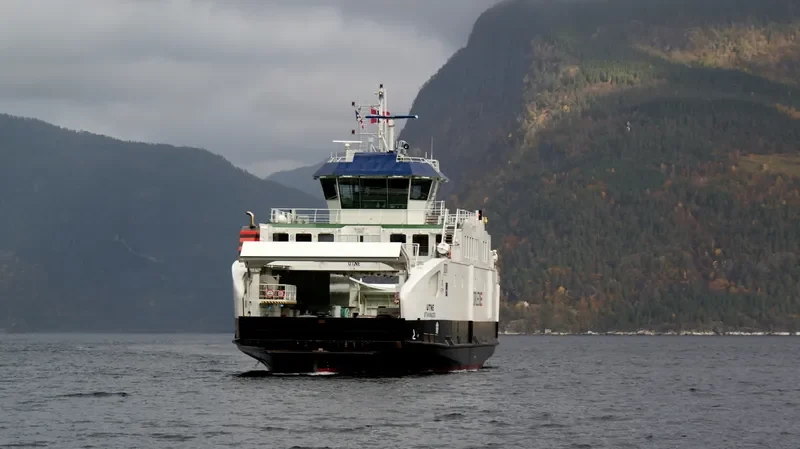 UTNE Ro-Ro IMO 9740720 photo 8