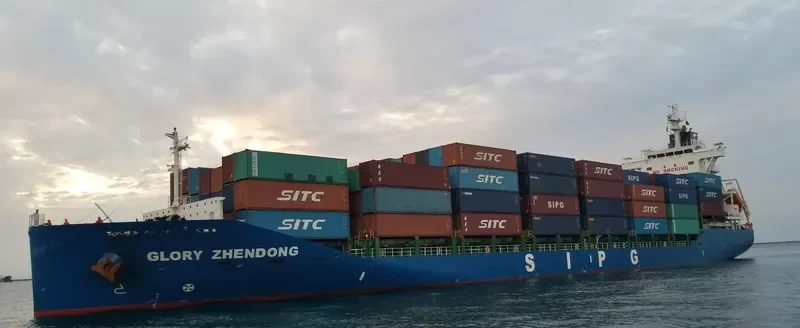 GLORY ZHENDONG Container Ship IMO 9742015
