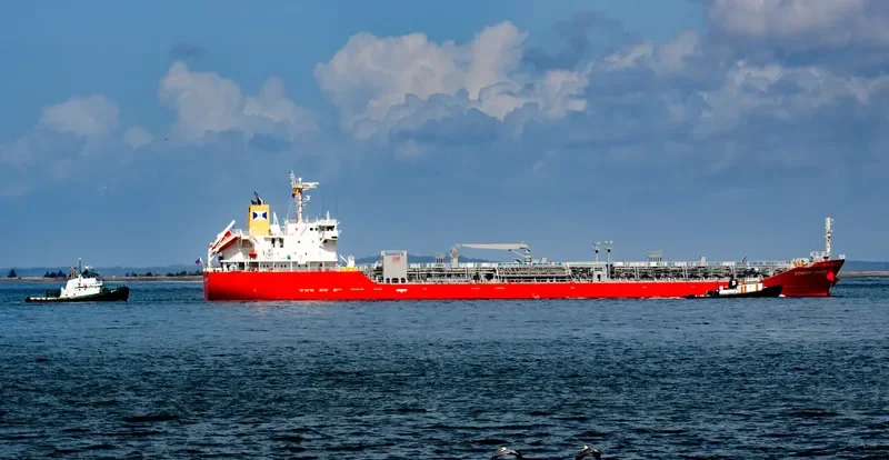 CONDOR TRADER Tanker IMO 9742077 photo 4
