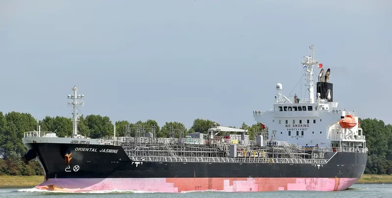 ORIENTAL JASMINE Tanker IMO 9743760 photo 2