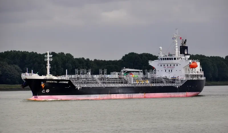 ORIENTAL JASMINE Tanker IMO 9743760 photo 7
