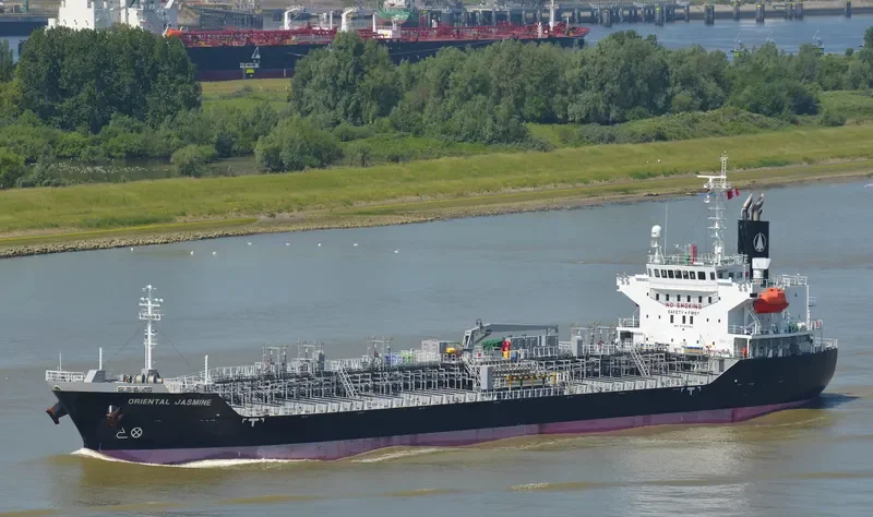 ORIENTAL JASMINE Tanker IMO 9743760 photo 9