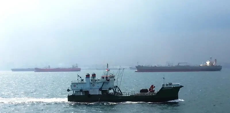 DUANGTALAY 8 Tanker IMO 9744817 photo 3