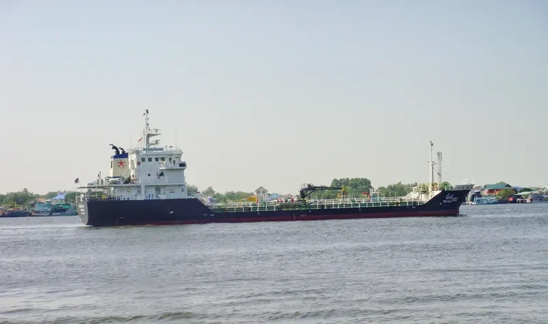 BIG SEA 102 Tanker IMO 9744855