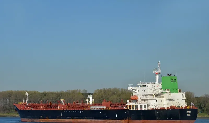 ZIRCON Tanker IMO 9746205 photo 3