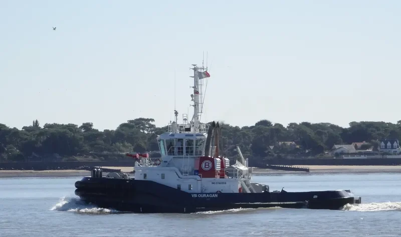 VB OURAGAN General Cargo IMO 9746906 photo 2