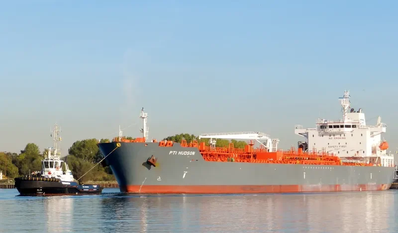 PTI HUDSON Tanker IMO 9747326 photo 5