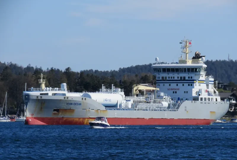 TERN OCEAN Tanker IMO 9747986 photo 3