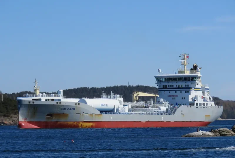 TERN OCEAN Tanker IMO 9747986 photo 5