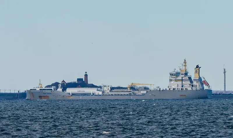 TERN OCEAN Tanker IMO 9747986 photo 7