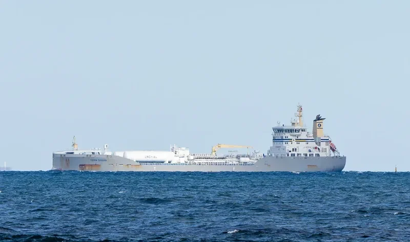 TERN OCEAN Tanker IMO 9747986 photo 9
