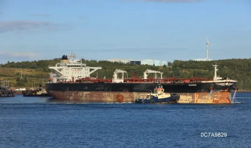 RUNNER Tanker IMO 9749518 photo 4