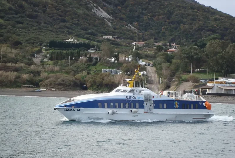 EMMA M Passenger Ship IMO 9750775 photo 5