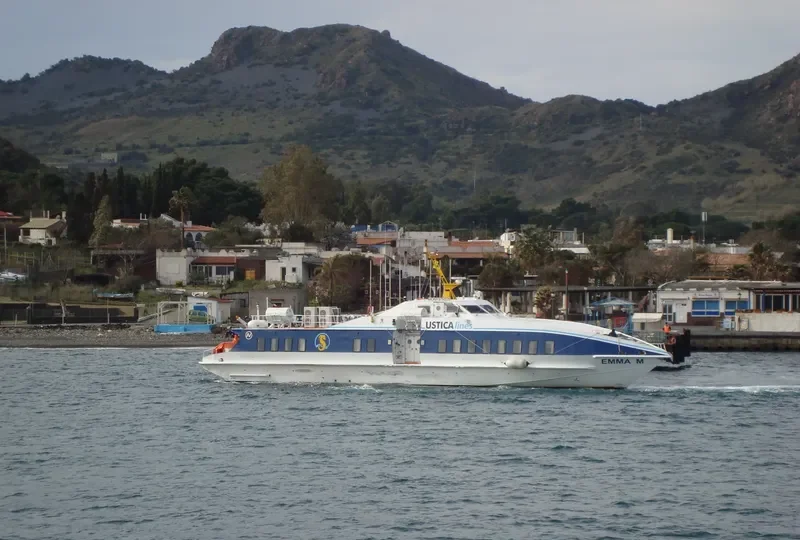 EMMA M Passenger Ship IMO 9750775 photo 6