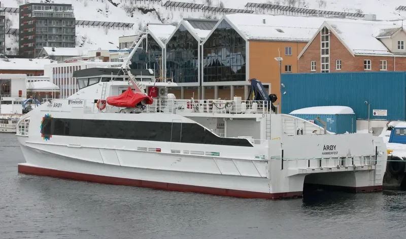 AAROY Passenger Ship IMO 9753806 photo 2