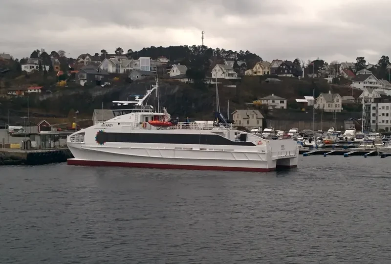 AAROY Passenger Ship IMO 9753806 photo 8