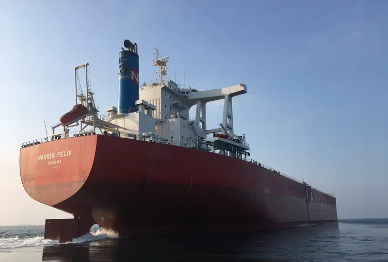 NAVIOS FELIX Bulk Carrier IMO 9756743 photo 4