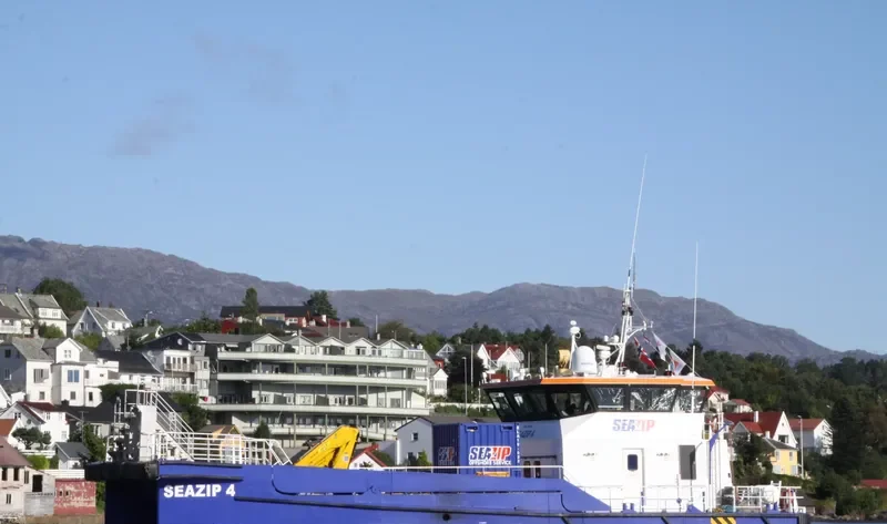 SEAZIP 4 Offshore Vessel IMO 9758698 photo 8