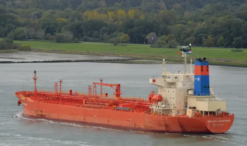 MEDALTA ADVENTURER Tanker IMO 9761451 photo 2