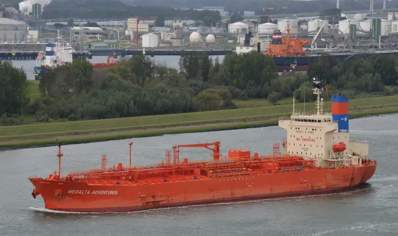 MEDALTA ADVENTURER Tanker IMO 9761451 photo 4