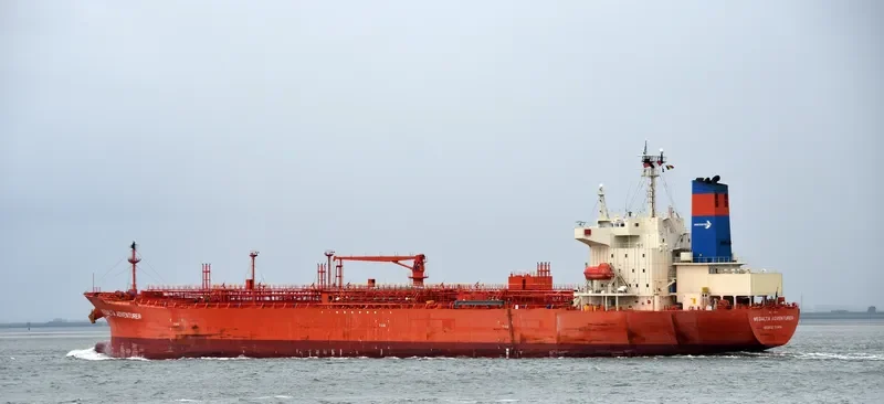 MEDALTA ADVENTURER Tanker IMO 9761451 photo 6