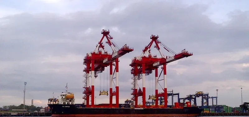 ICON CORINTUS Container Ship IMO 9763320 photo 2