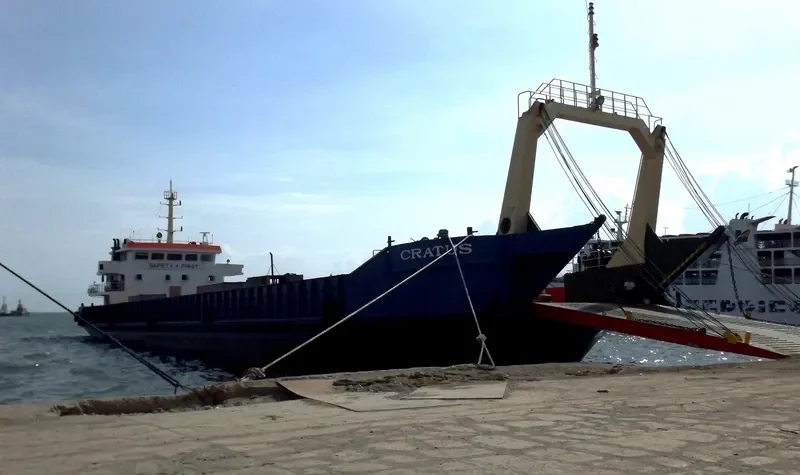 LCT CRATUS General Cargo IMO 9766633 photo 2