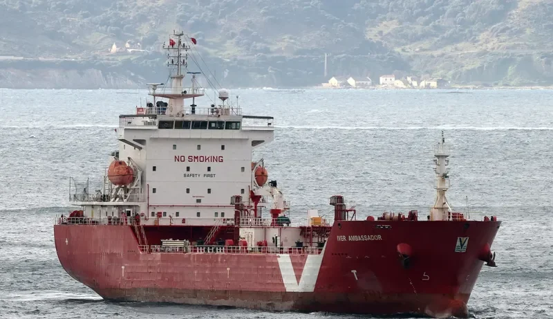 IVER AMBASSADOR Tanker IMO 9768514 photo 4