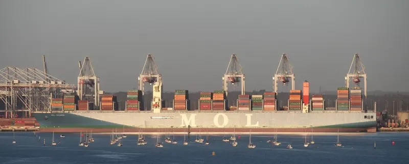 MOL TRIUMPH Container Ship IMO 9769271