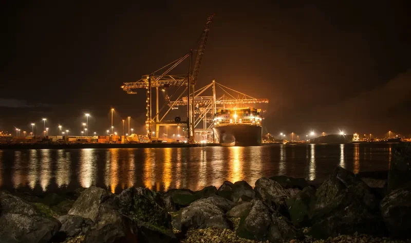 MOL TRIUMPH Container Ship IMO 9769271 photo 3