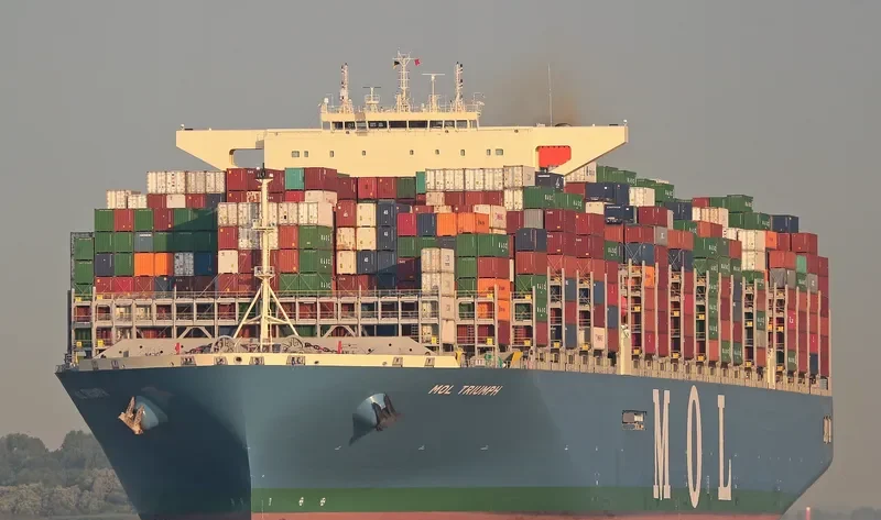 MOL TRIUMPH Container Ship IMO 9769271 photo 10