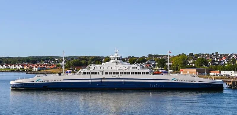BASTO V Ro-Ro IMO 9771432 photo 6