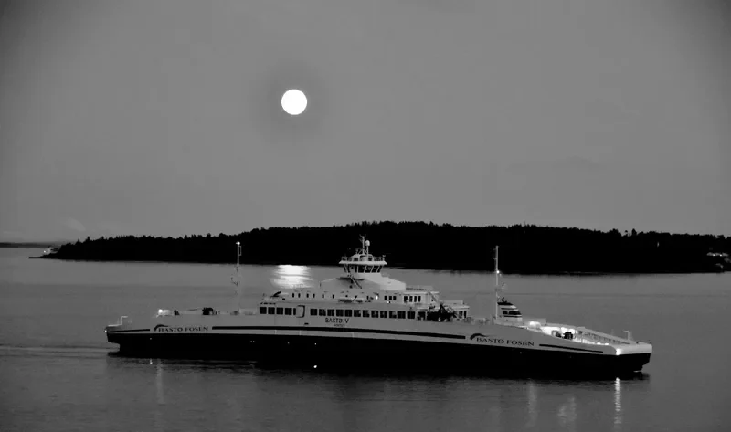 BASTO V Ro-Ro IMO 9771432 photo 8